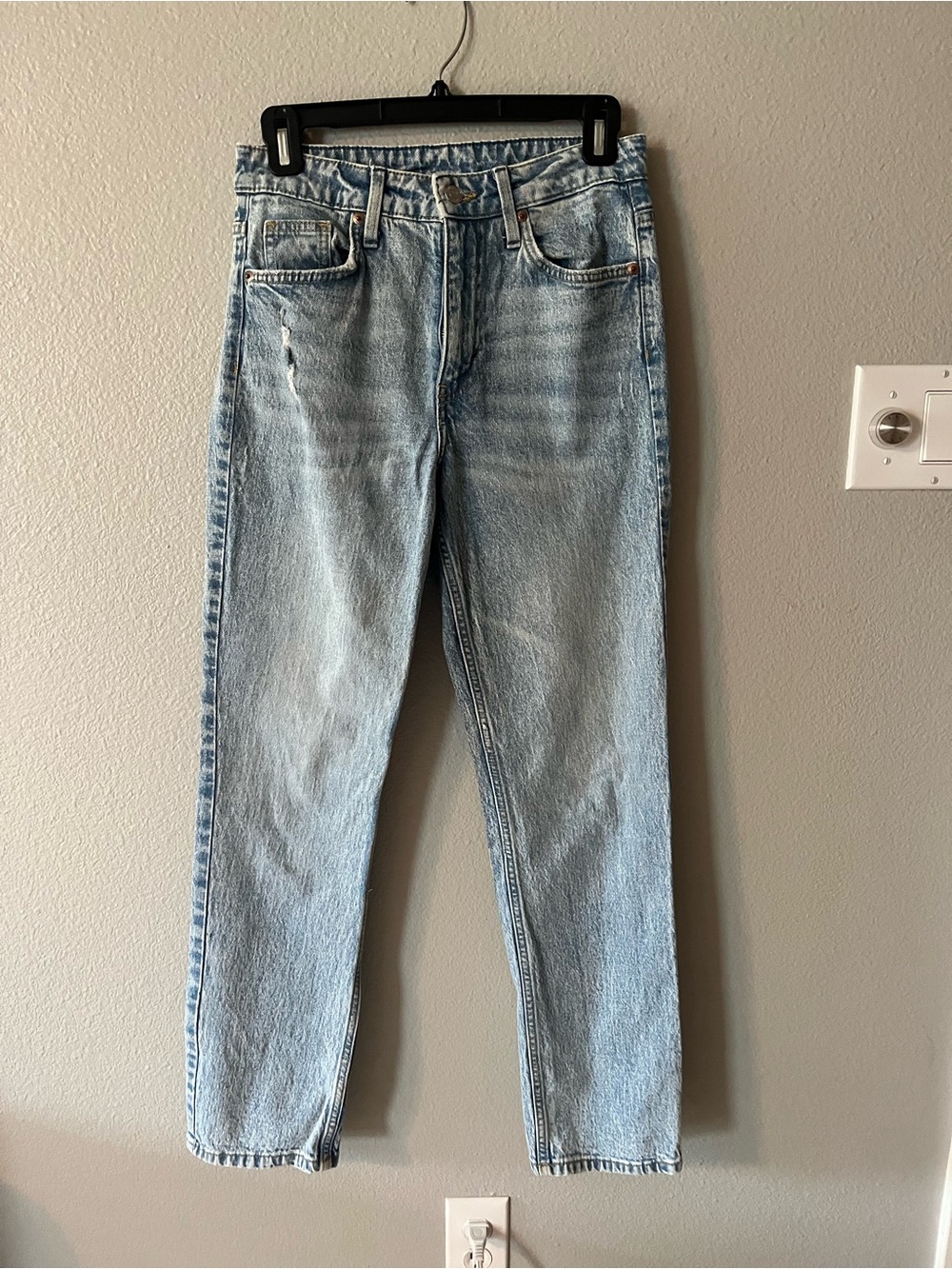 H&M Light Blue Women’s Straight Leg Jeans from South Korea